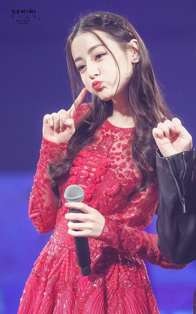 热巴和angelababy开撕作为围观群众的你们怎么看