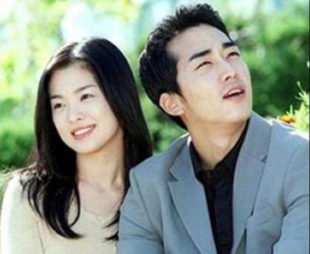 孙艺珍整容:为什么有些整容脸一看就很明显，但还是有人要去整容？
