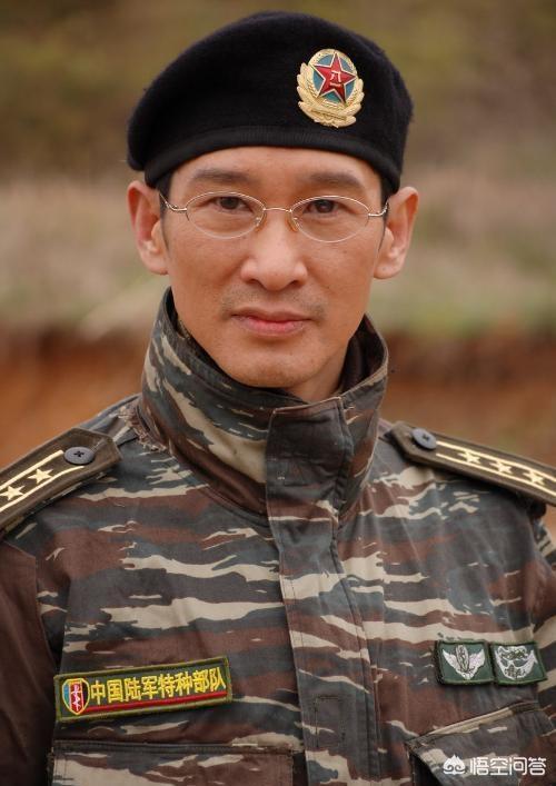 我是特种兵简介:《我是特种兵》电视剧中，孤狼特别突击队和眼镜蛇小队哪个厉害？