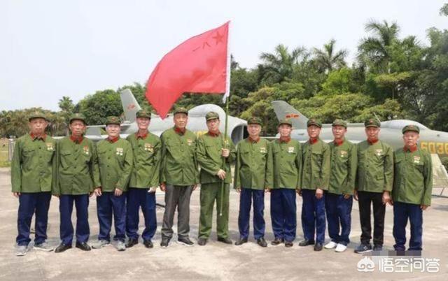 潘梦莹:退伍后，还可以回部队看看吗？需要什么手续或者证明吗？