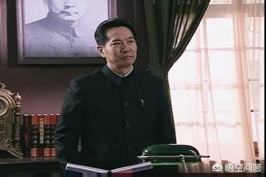 《潜伏》里吴敬中要求下属接家属,除了给余则成出难题,还有何原因？