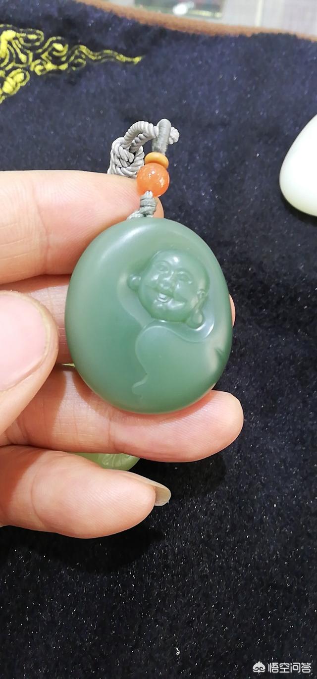 和田玉知识,鉴玉小知识，如何用放大镜识别和田玉？