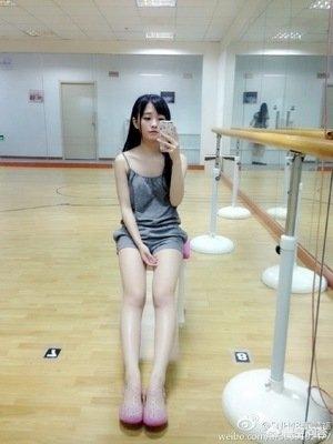 你为什么讨厌或喜欢鞠婧祎呢？