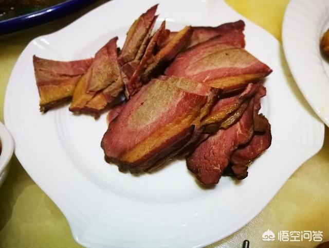 马肉能吃吗:马肉能吃吗多少钱一斤 新疆熏马肉的做法和吃法什么有讲究吗？