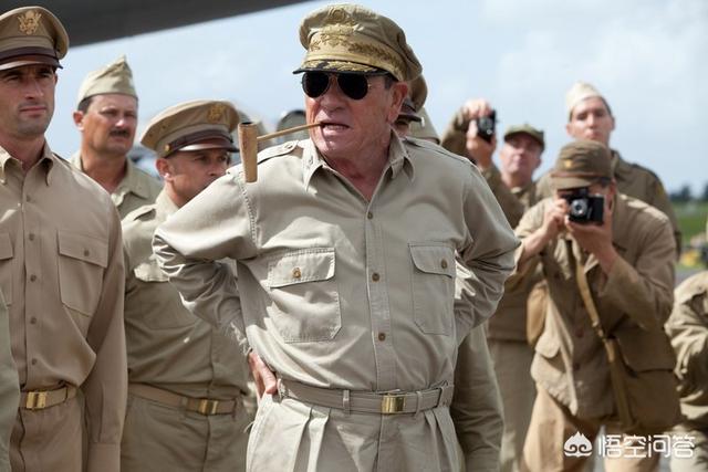 美国五星上将麦克阿瑟是怎样被解职的？为什么？插图77