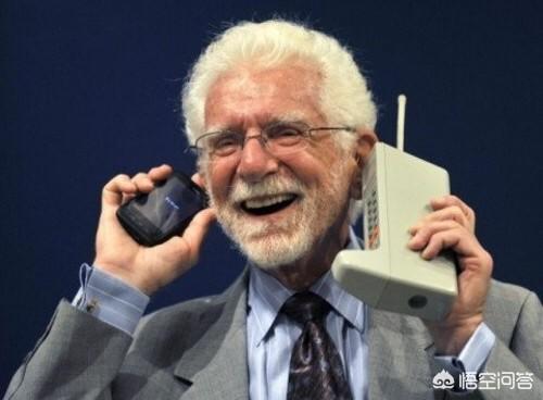 80年代大哥大手机多少钱，当年买的起大哥大的都是什么人，现在混的怎么样