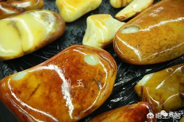 和田玉是透好还是不透好,白玉是不透明的好还是半透明的好？