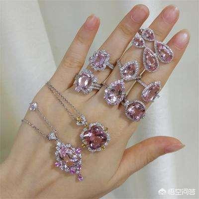 红色玉石价格,红色的宝石有几种，怎样区别它们？