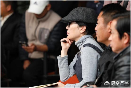 于丹被哄:被人无数次的欺负，一哄就好是什么心理？是不是傻？