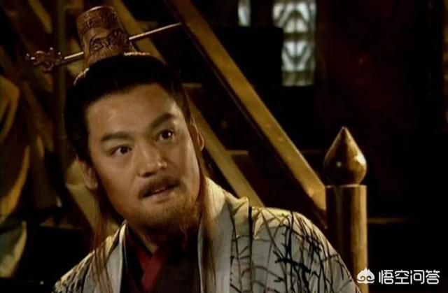 岳不群是华山派“气宗”高手,为什么他不继续精研“气功”,反而去偷“辟邪剑谱”？