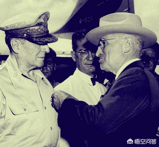 对岸共和国:1990年美国暴打萨达姆之后，为何没有攻入伊拉克？
