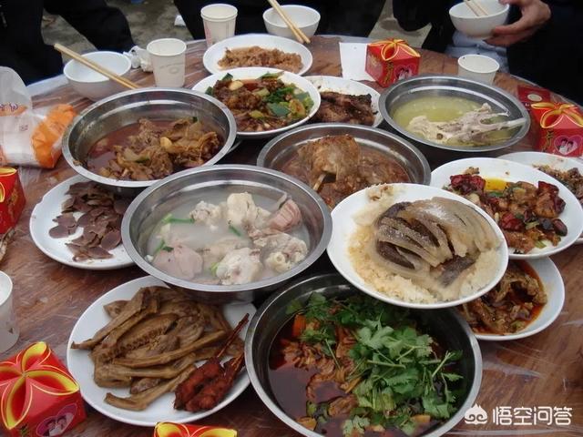 情葬泪痕碗攻略:农村里老人去世了，为什么还要大摆筵席？
