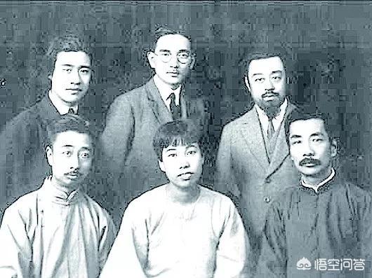 民国才女凌淑华，出身名门望族，为何后来会穷困潦倒？