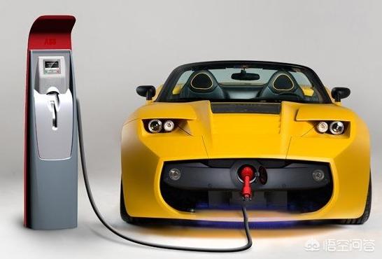 武汉电动汽车充电站，充电桩布局正在加速，你会考虑新能源汽车吗 ​​​