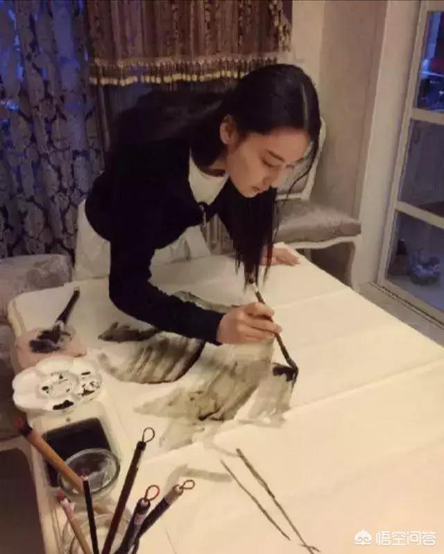 明星张馨予老公是谁:如何看待张馨予的绘画作品？你觉得水平怎么样？
