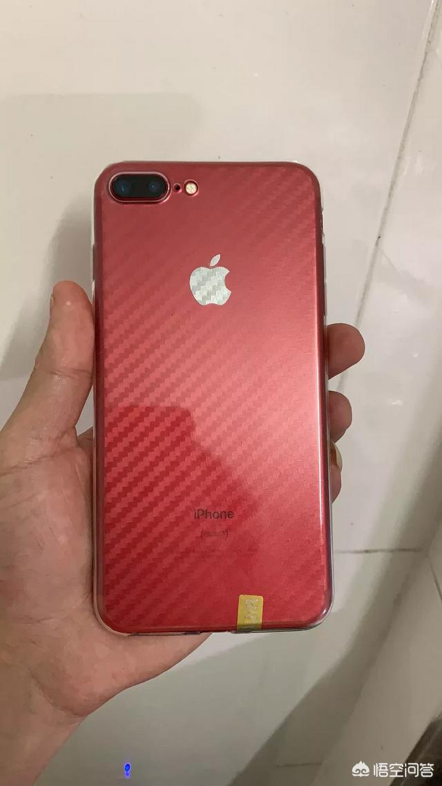 不玩<a href=https://maguai.com/list/48-0-0.html target=_blank class=infotextkey>游戏</a>，看头条和微信，偶尔看抖音，苹果手机哪款合适