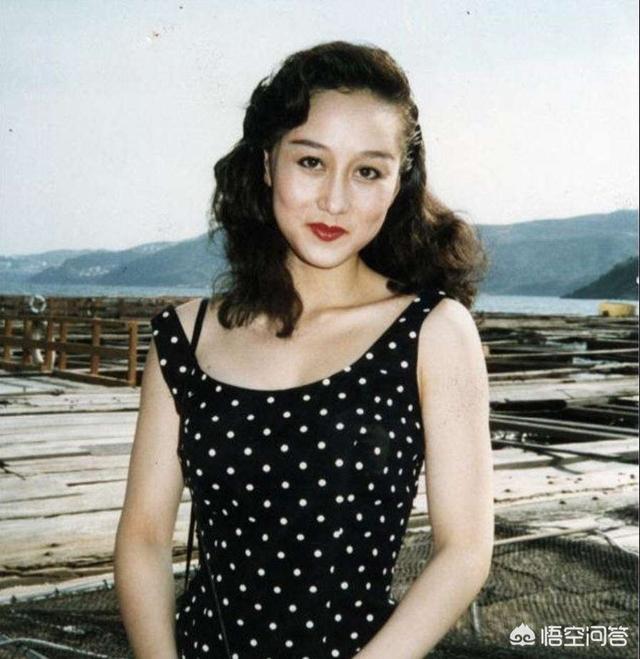 周牧茵整容:你看过的影视剧中，哪部出现的美女最多？