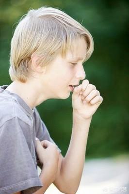 小孩嗜酸性粒细胞偏高咳嗽:小孩嗜酸性粒细胞偏高咳嗽很严重 嗜酸性粒细胞比率偏高是怎么回事？