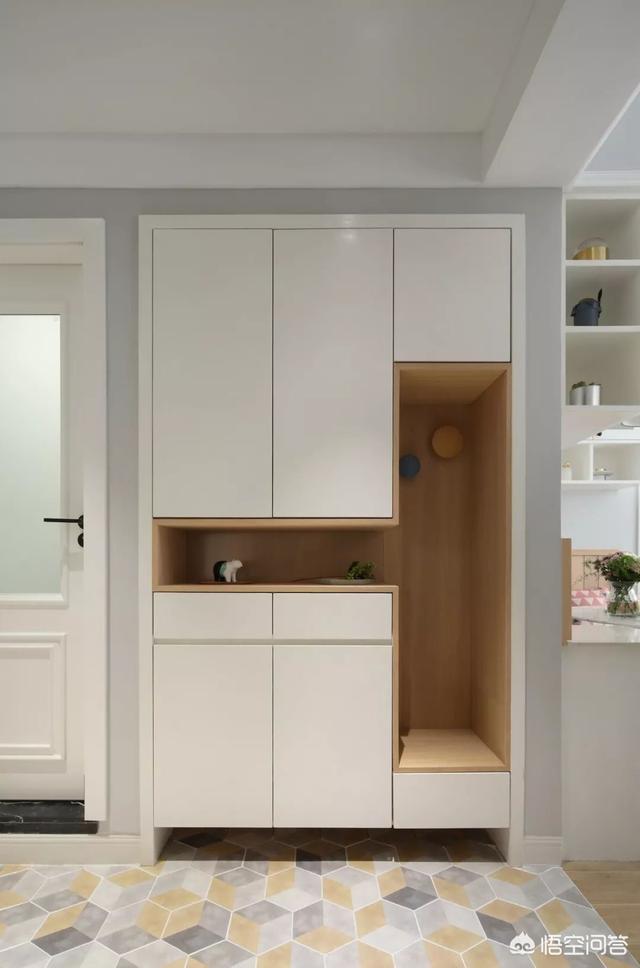 最漂亮的入户玄关鞋柜,这样的入户门怎么设计鞋柜？