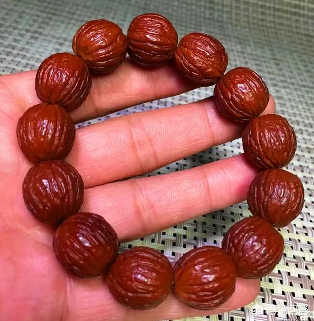 手串手持多少颗合适？:手串12颗好还是13颗好 第12张