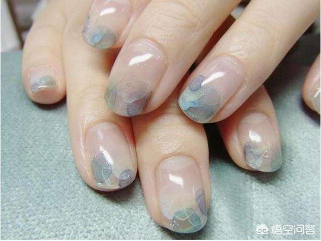 古代人怎么剪指甲视频在线播放:古代，在剪刀发明以前，人类是怎么剪指甲的？