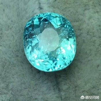 紫红色红宝石好还是玫红色好,五十岁的女人，什么发色才最适合你呢？