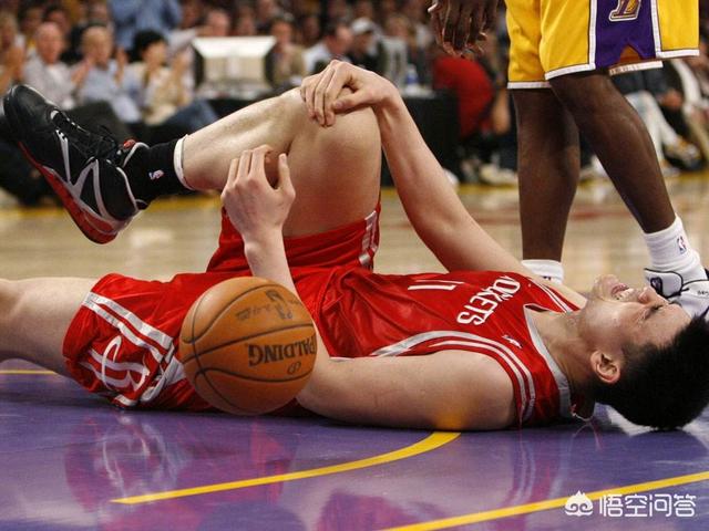 康乃狄克鬼屋事件:NBA历史上有像勇士一样，把超级巨星用废的队伍吗？