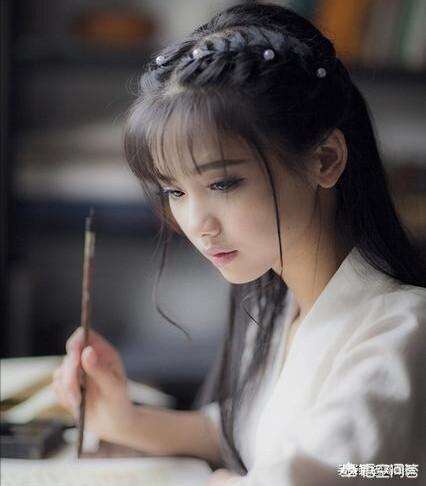 跟异性同桌做过最浪漫的事是什么？