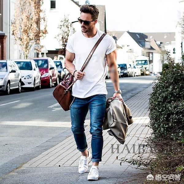 罗意威t恤男:<a href=https://maguai.com/list/78-0-0.html target=_blank class=infotextkey>男装</a>怎么搭配既简洁又好看？