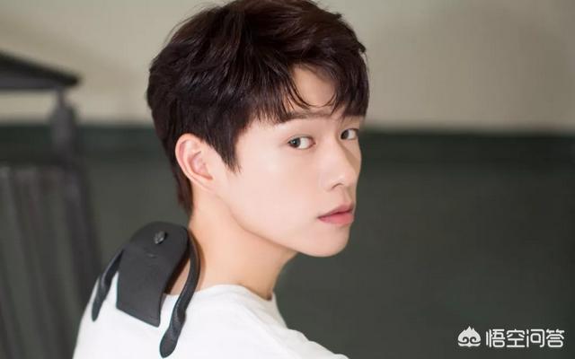 伍嘉成:雷佳音佟丽娅、魏大勋、陈赫、伍嘉成他们最近的娱乐动态怎么样了