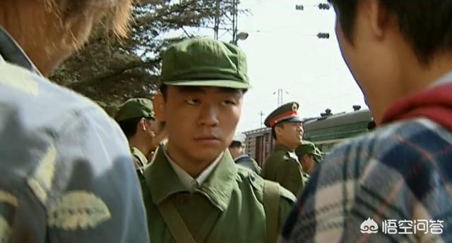孟凡斌:《士兵突击》王宝强演绎的许三多，是榆木疙瘩吗？
