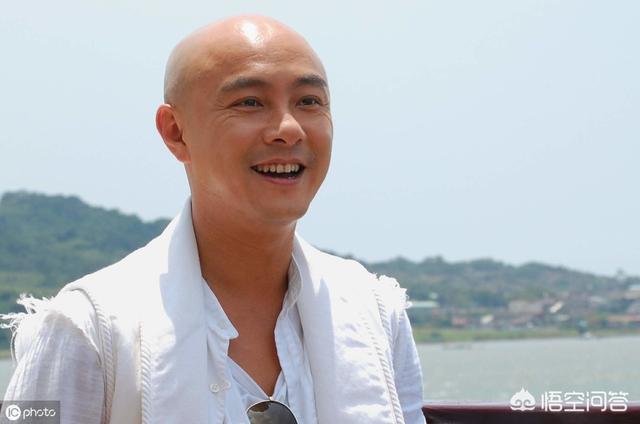顶峰时期的张卫健的人气和影响力如何？能比得上郭富城和黎明这两大天王巨星吗？