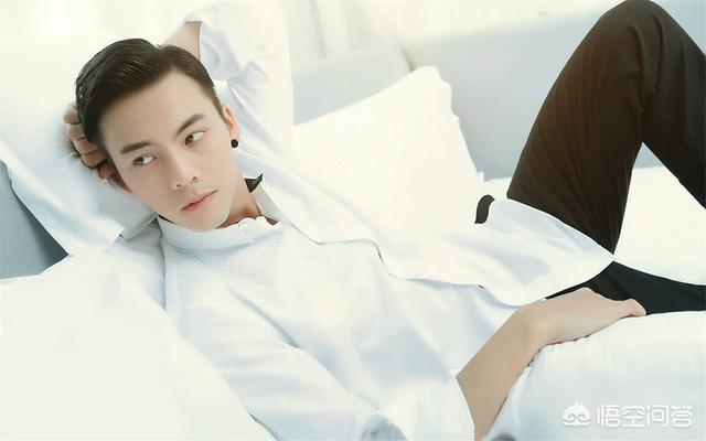 娱乐圈堪称高富帅或白富美的明星有哪些？