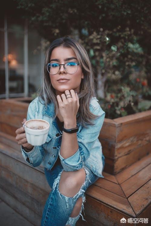 微信<a href=https://maguai.com/list/256-0-0.html target=_blank class=infotextkey>朋友圈</a>构图:如何用手机拍出更有逼格的<a href=https://maguai.com/list/256-0-0.html target=_blank class=infotextkey>朋友圈</a>？