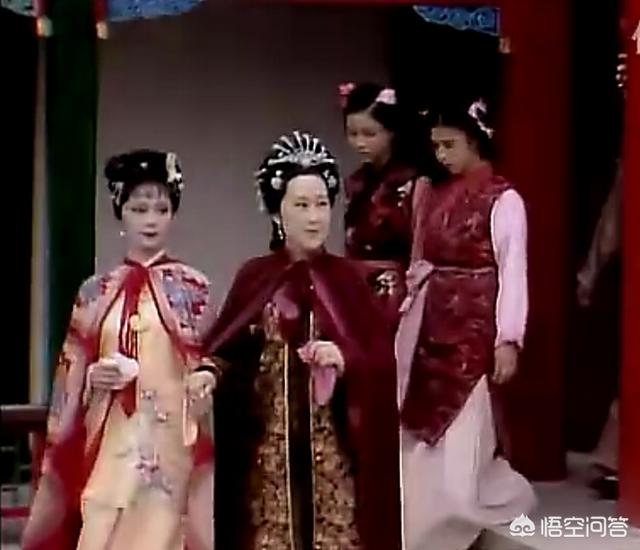 薛家强:《红楼梦》里薛家被撵了三次，为何还赖在贾府不走？