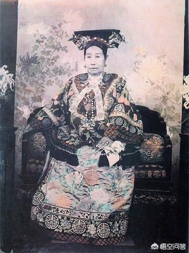 东陵大盗孙殿英:是孙殿英盗了清东陵吗？那是谁的陵墓？