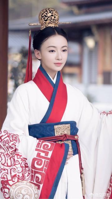 何润东宋佳吻戏:让你第一眼惊艳的明星有哪些让你第一眼反感的明星又是谁为什么