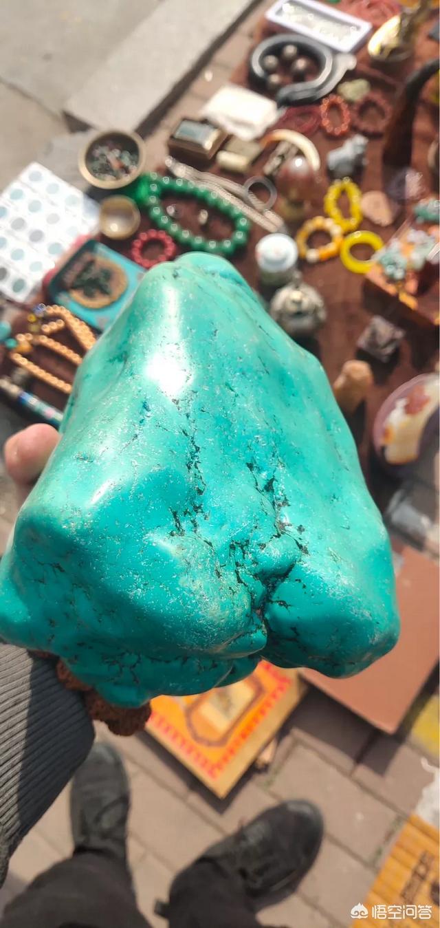 染色的玉石怎么鉴别,怎样辨别玉石是否被染色？