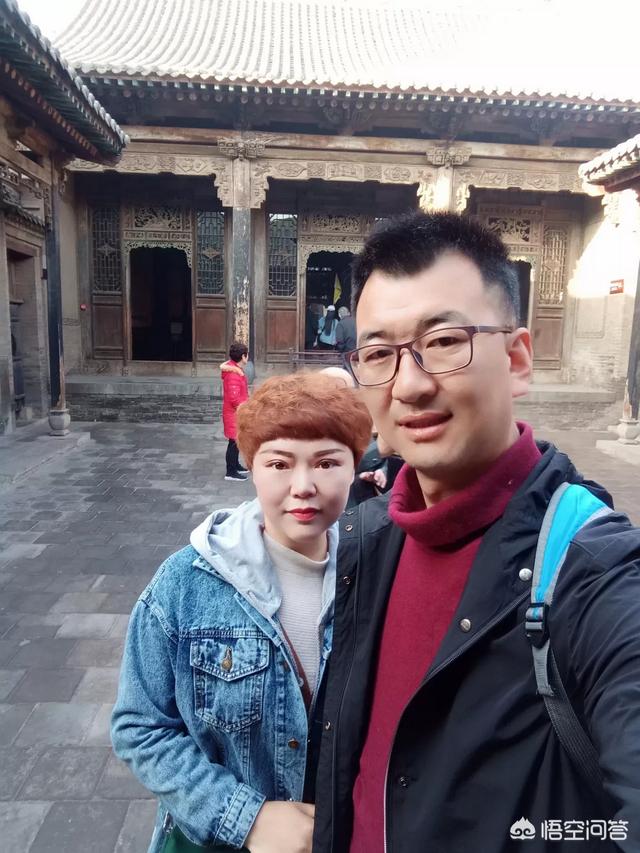 康康结婚:你认为结婚好还是不好？为什么？