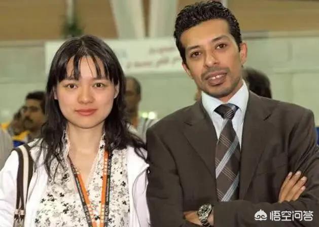 鲁豫的2婚老公是谁:两个孩子的母亲，四十岁结束了婚姻，还能再相信爱情吗