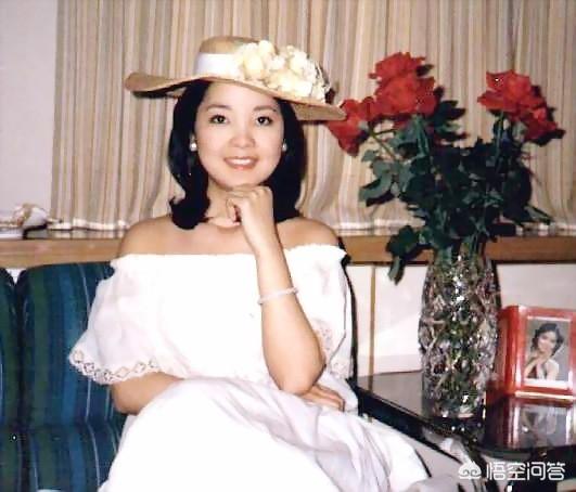邓丽君八卦:为什么邓丽君唱歌几乎听不出换气的声音，十分流畅？