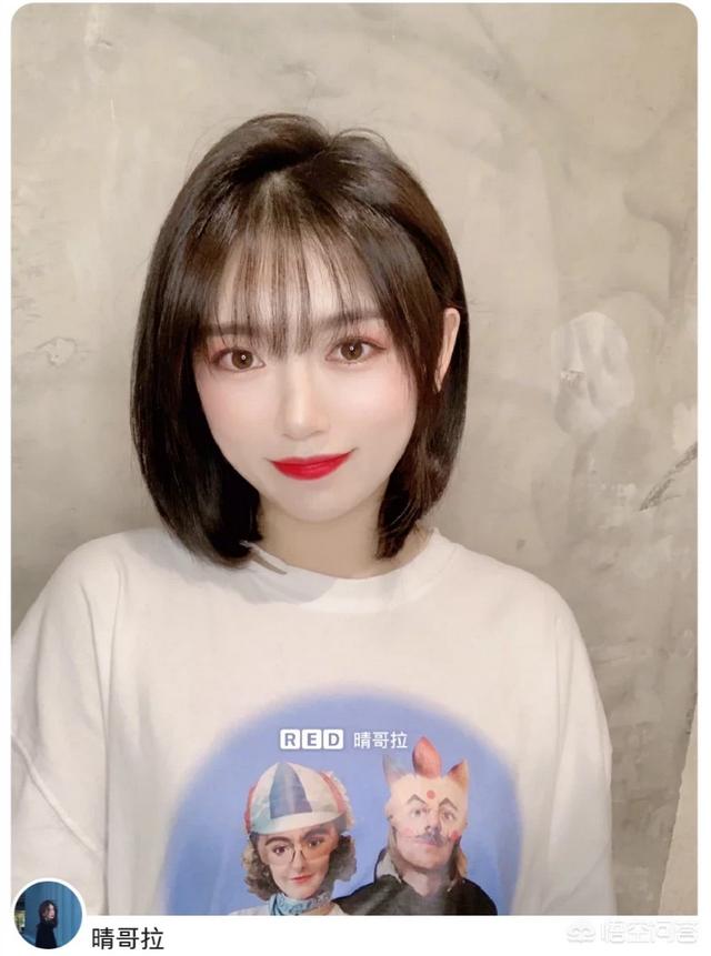 短发型女图片时尚气质:28岁的女生适合剪什么样的短发？