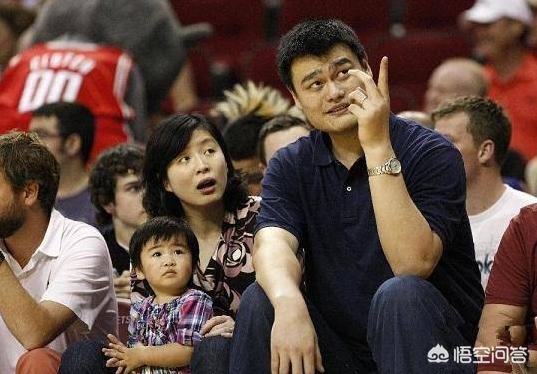 姚明老婆:姚明2.29米，姚爷爷2.03米，姚明家族基因究竟是怎样的