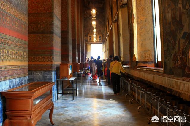 曼谷报德善寺:泰国卧佛寺有旅行攻略吗，有什么要注意事项？