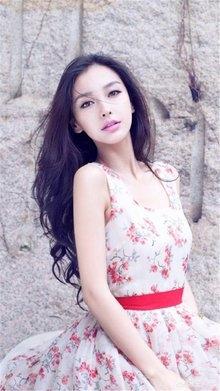杨颖个人资料:黄晓明老婆是谁叫什么名字，黄晓明老婆个人资料照片？