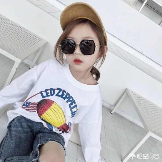 猫叔图片戴太阳镜图片:有人说6岁以内的儿童不能戴太阳镜？真的吗？