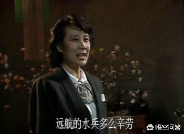 苏小明的歌:对曝光歌唱家苏小明曝粗口一事的偷拍行为，你怎么看？
