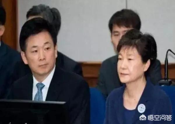 朴有天将获刑15年:韩国法院15日重审朴槿惠，有什么样的期待