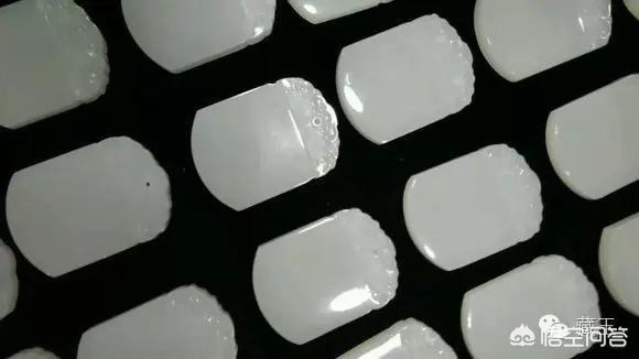 纯手工玉石雕刻工具,怎么判断玉石是机雕还是手雕啊？