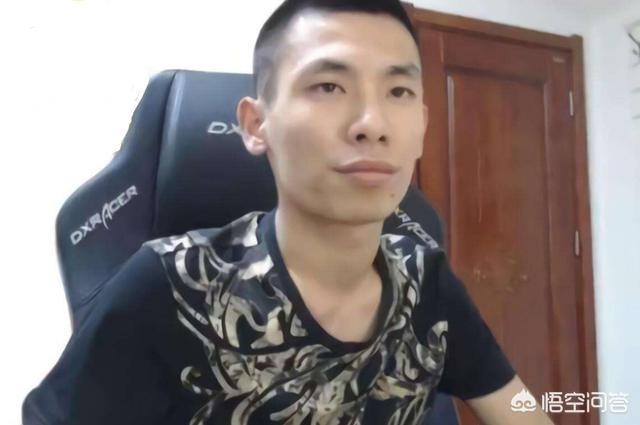 DNF旭旭宝宝斗地主遇CSGO一哥茄子,疯狂互动,还喜提10发超火,你怎么看？